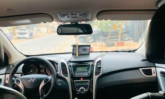 Buy Used Hyundai i30 Silver Car in Dakar in Dakar Buy Used Hyundai i30 Silver Car in Dakar in Dakar