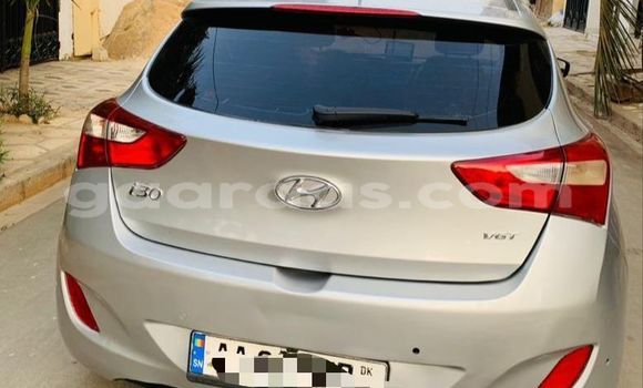 Buy Used Hyundai i30 Silver Car in Dakar in Dakar Buy Used Hyundai i30 Silver Car in Dakar in Dakar