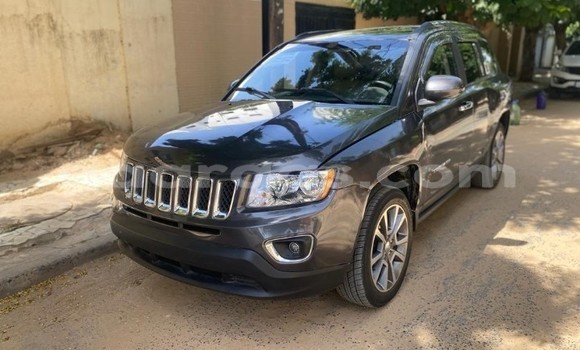 Dieundeu Occasion Jeep Compass Silver Auto in Dakar in Dakar Dieundeu Occasion Jeep Compass Silver Auto in Dakar in Dakar