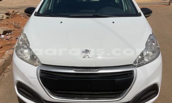 Dieundeu Occasion Peugeot 208 White Auto in Dakar in Dakar