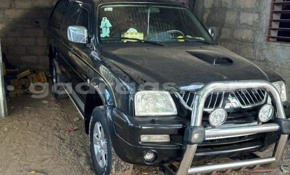 Dieundeu Occasion Mitsubishi L200 Black Auto in Dakar in Dakar Dieundeu Occasion Mitsubishi L200 Black Auto in Dakar in Dakar