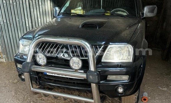 Dieundeu Occasion Mitsubishi L200 Black Auto in Dakar in Dakar Dieundeu Occasion Mitsubishi L200 Black Auto in Dakar in Dakar