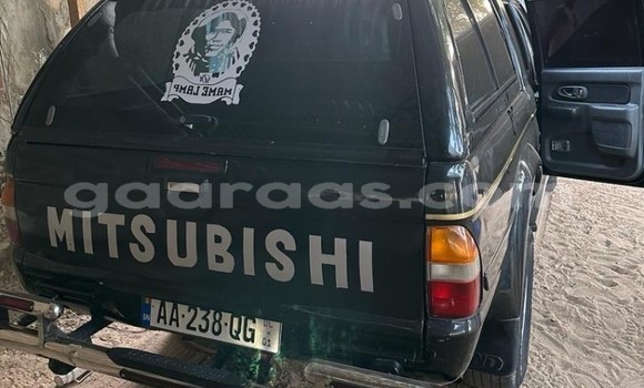 Dieundeu Occasion Mitsubishi L200 Black Auto in Dakar in Dakar Dieundeu Occasion Mitsubishi L200 Black Auto in Dakar in Dakar