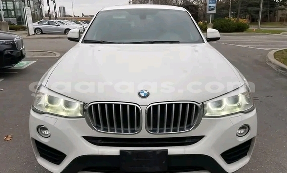 Dieundeu Occasion BMW X4 White Auto in Dakar in Dakar Dieundeu Occasion BMW X4 White Auto in Dakar in Dakar