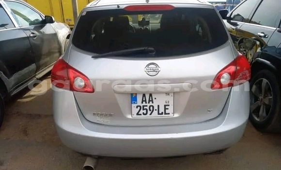 Acheter Occasion Voiture Nissan Rogue Blanc à Dakar, Dakar Acheter Occasion Voiture Nissan Rogue Blanc à Dakar, Dakar