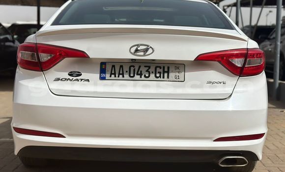Buy Used Hyundai Sonata White Car in Dakar in Dakar Buy Used Hyundai Sonata White Car in Dakar in Dakar