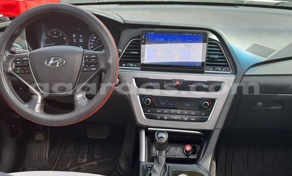 Buy Used Hyundai Sonata White Car in Dakar in Dakar Buy Used Hyundai Sonata White Car in Dakar in Dakar