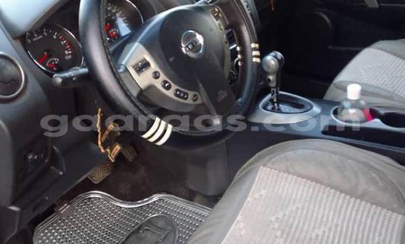 Buy Used Nissan Rogue White Car in Dakar in Dakar Buy Used Nissan Rogue White Car in Dakar in Dakar