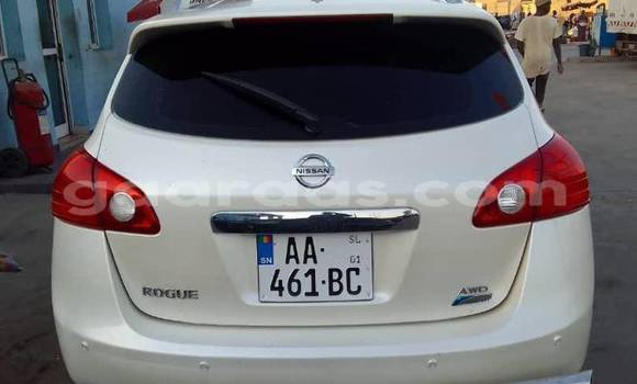 Buy Used Nissan Rogue White Car in Dakar in Dakar Buy Used Nissan Rogue White Car in Dakar in Dakar