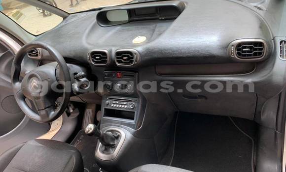 Acheter Occasion Voiture Citroen C4 Picasso Autre à Dakar, Dakar Acheter Occasion Voiture Citroen C4 Picasso Autre à Dakar, Dakar