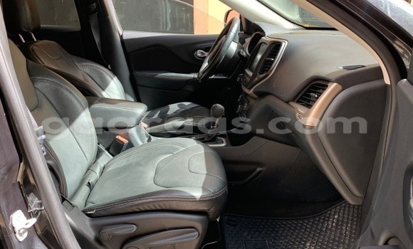 Dieundeu Occasion Jeep Cherokee Black Auto in Dakar in Dakar Dieundeu Occasion Jeep Cherokee Black Auto in Dakar in Dakar