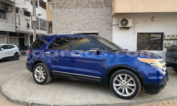 Buy Used Ford Explorer Blue Car in Dakar in Dakar Buy Used Ford Explorer Blue Car in Dakar in Dakar