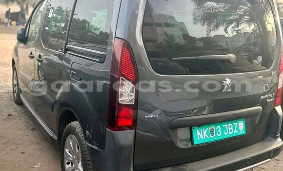 Acheter Occasion Voiture Peugeot Partner Noir à Dakar, Dakar