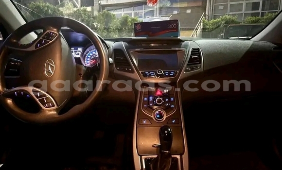 Acheter Occasion Voiture Hyundai Elantra Vert à Dakar, Dakar Acheter Occasion Voiture Hyundai Elantra Vert à Dakar, Dakar