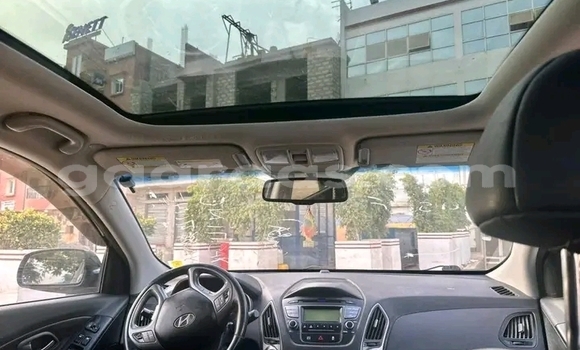 Dieundeu Occasion Hyundai Tucson Black Auto in Dakar in Dakar Dieundeu Occasion Hyundai Tucson Black Auto in Dakar in Dakar