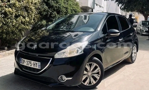 Acheter Occasion Voiture Peugeot 208 Noir à Dakar, Dakar Acheter Occasion Voiture Peugeot 208 Noir à Dakar, Dakar