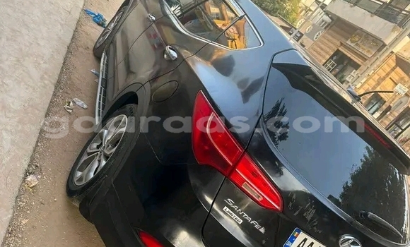 Dieundeu Occasion Hyundai Santa Fe Black Auto in Dakar in Dakar Dieundeu Occasion Hyundai Santa Fe Black Auto in Dakar in Dakar