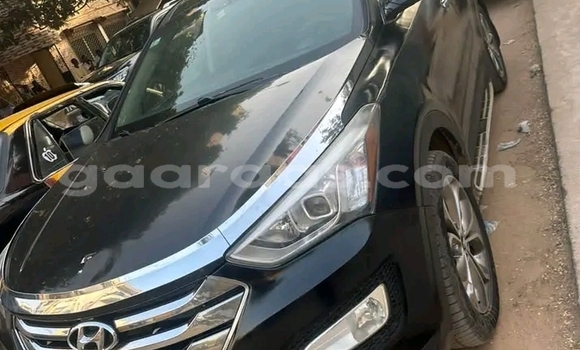Dieundeu Occasion Hyundai Santa Fe Black Auto in Dakar in Dakar Dieundeu Occasion Hyundai Santa Fe Black Auto in Dakar in Dakar