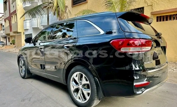 Acheter Occasion Voiture Kia Sorento Noir à Dakar, Dakar Acheter Occasion Voiture Kia Sorento Noir à Dakar, Dakar