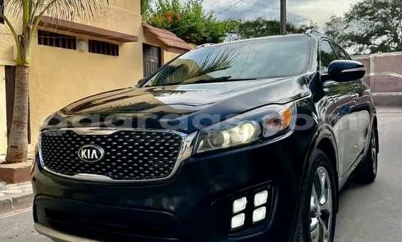 Acheter Occasion Voiture Kia Sorento Noir à Dakar, Dakar Acheter Occasion Voiture Kia Sorento Noir à Dakar, Dakar