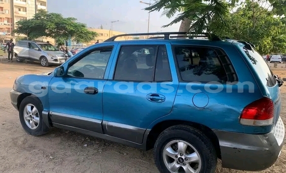 Buy Used Hyundai Santa Fe Blue Car in Dakar in Dakar Buy Used Hyundai Santa Fe Blue Car in Dakar in Dakar
