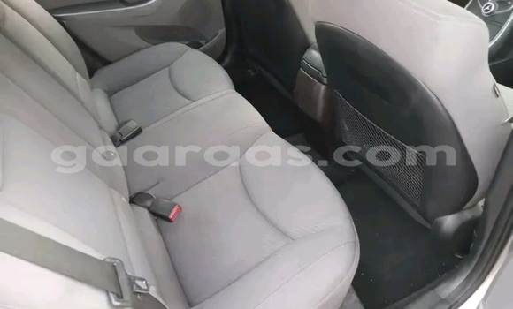 Acheter Occasion Voiture Hyundai Elantra Beige à Dakar, Dakar