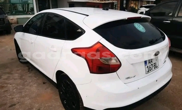 Acheter Occasion Voiture Ford Focus Blanc à Dakar, Dakar Acheter Occasion Voiture Ford Focus Blanc à Dakar, Dakar