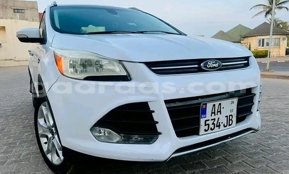Acheter Occasion Voiture Ford Escape Blanc à Dakar, Dakar Acheter Occasion Voiture Ford Escape Blanc à Dakar, Dakar