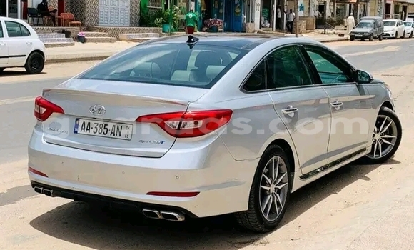 Acheter Occasion Voiture Hyundai Sonata Gris à Dakar, Dakar Acheter Occasion Voiture Hyundai Sonata Gris à Dakar, Dakar