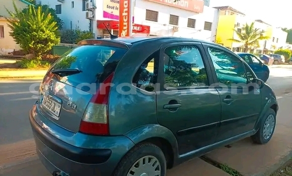 Acheter Occasion Voiture Citroen C3 Vert à Dakar, Dakar Acheter Occasion Voiture Citroen C3 Vert à Dakar, Dakar