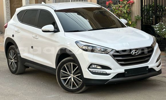 Acheter Occasion Voiture Hyundai Tucson Blanc à Dakar, Dakar Acheter Occasion Voiture Hyundai Tucson Blanc à Dakar, Dakar