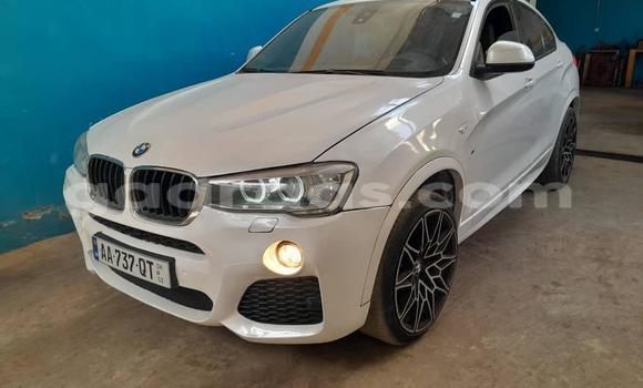 Dieundeu Occasion BMW X4 White Auto in Dakar in Dakar Dieundeu Occasion BMW X4 White Auto in Dakar in Dakar
