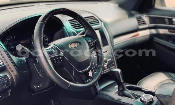 Acheter Occasion Voiture Ford Explorer Marron à Dakar, Dakar Acheter Occasion Voiture Ford Explorer Marron à Dakar, Dakar