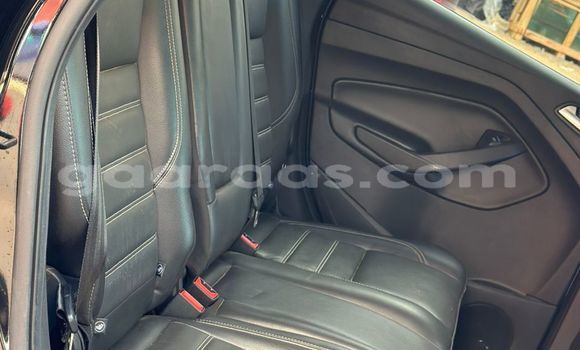 Dieundeu Occasion Ford Escape Black Auto in Dakar in Dakar Dieundeu Occasion Ford Escape Black Auto in Dakar in Dakar