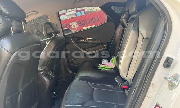 Dieundeu Occasion Hyundai Grandeur White Auto in Dakar in Dakar Dieundeu Occasion Hyundai Grandeur White Auto in Dakar in Dakar