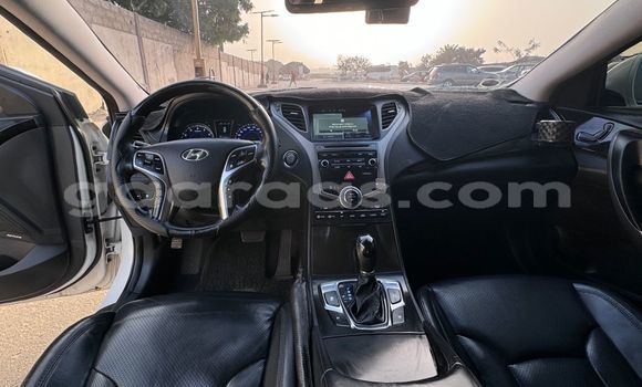 Dieundeu Occasion Hyundai Grandeur White Auto in Dakar in Dakar Dieundeu Occasion Hyundai Grandeur White Auto in Dakar in Dakar