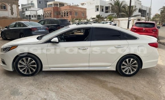 Buy Used Hyundai Sonata White Car in Dakar in Dakar Buy Used Hyundai Sonata White Car in Dakar in Dakar