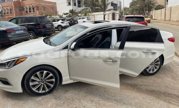 Buy Used Hyundai Sonata White Car in Dakar in Dakar Buy Used Hyundai Sonata White Car in Dakar in Dakar