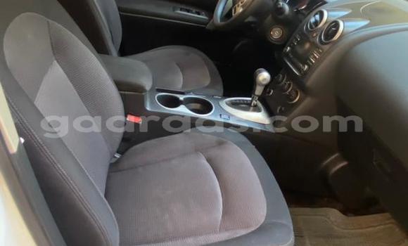 Acheter Occasion Voiture Nissan Rogue Blanc à Dakar, Dakar Acheter Occasion Voiture Nissan Rogue Blanc à Dakar, Dakar