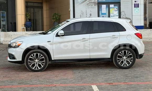 Dieundeu Imported Mitsubishi Outlander White Auto in Dakar in Dakar Dieundeu Imported Mitsubishi Outlander White Auto in Dakar in Dakar