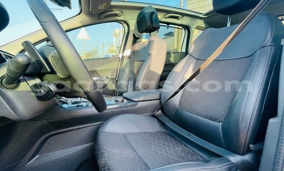 Buy Used Peugeot 3008 White Car in Dakar in Dakar Buy Used Peugeot 3008 White Car in Dakar in Dakar