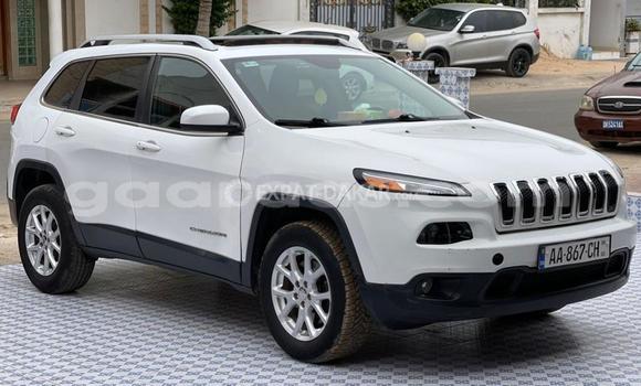 Acheter Occasion Voiture Jeep Cherokee Blanc à Dakar, Dakar Acheter Occasion Voiture Jeep Cherokee Blanc à Dakar, Dakar