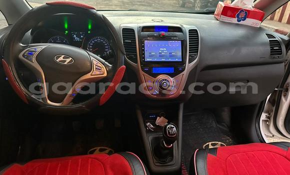 Acheter Occasion Voiture Hyundai ix20 Blanc à Dakar, Dakar Acheter Occasion Voiture Hyundai ix20 Blanc à Dakar, Dakar