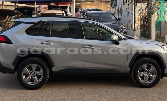 Dieundeu Imported Toyota RAV4 Silver Auto in Dakar in Dakar Dieundeu Imported Toyota RAV4 Silver Auto in Dakar in Dakar
