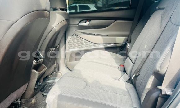 Acheter Import Voiture Hyundai Santa Fe Gris à Dakar, Dakar Acheter Import Voiture Hyundai Santa Fe Gris à Dakar, Dakar