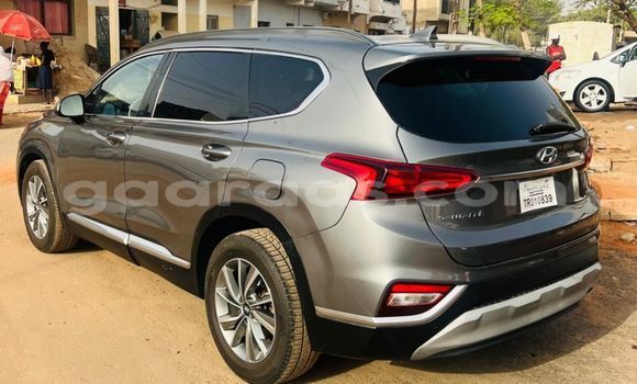 Acheter Import Voiture Hyundai Santa Fe Gris à Dakar, Dakar Acheter Import Voiture Hyundai Santa Fe Gris à Dakar, Dakar