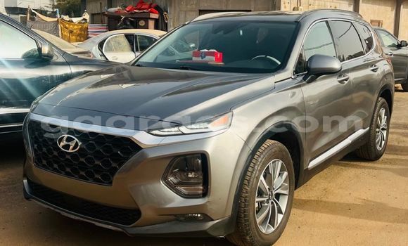 Acheter Import Voiture Hyundai Santa Fe Gris à Dakar, Dakar Acheter Import Voiture Hyundai Santa Fe Gris à Dakar, Dakar