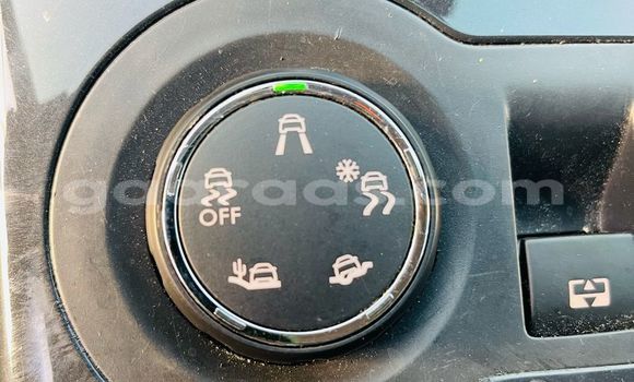 Buy Import Peugeot 3008 White Car in Dakar in Dakar Buy Import Peugeot 3008 White Car in Dakar in Dakar