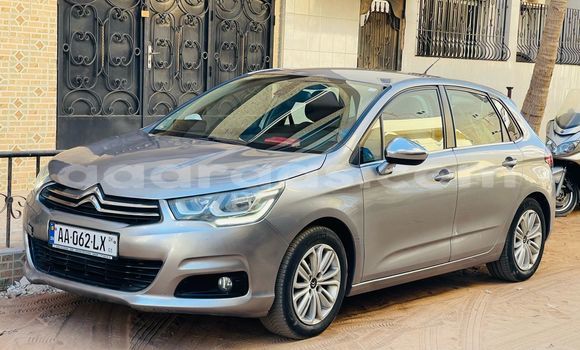 Acheter Occasion Voiture Citroen C4 Gris à Dakar, Dakar Acheter Occasion Voiture Citroen C4 Gris à Dakar, Dakar