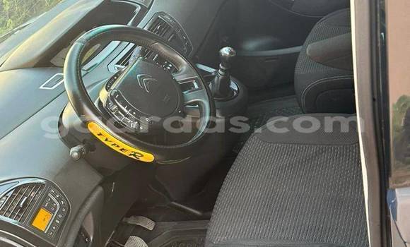 Acheter Occasion Voiture Citroen C4 Noir à Dakar, Dakar Acheter Occasion Voiture Citroen C4 Noir à Dakar, Dakar